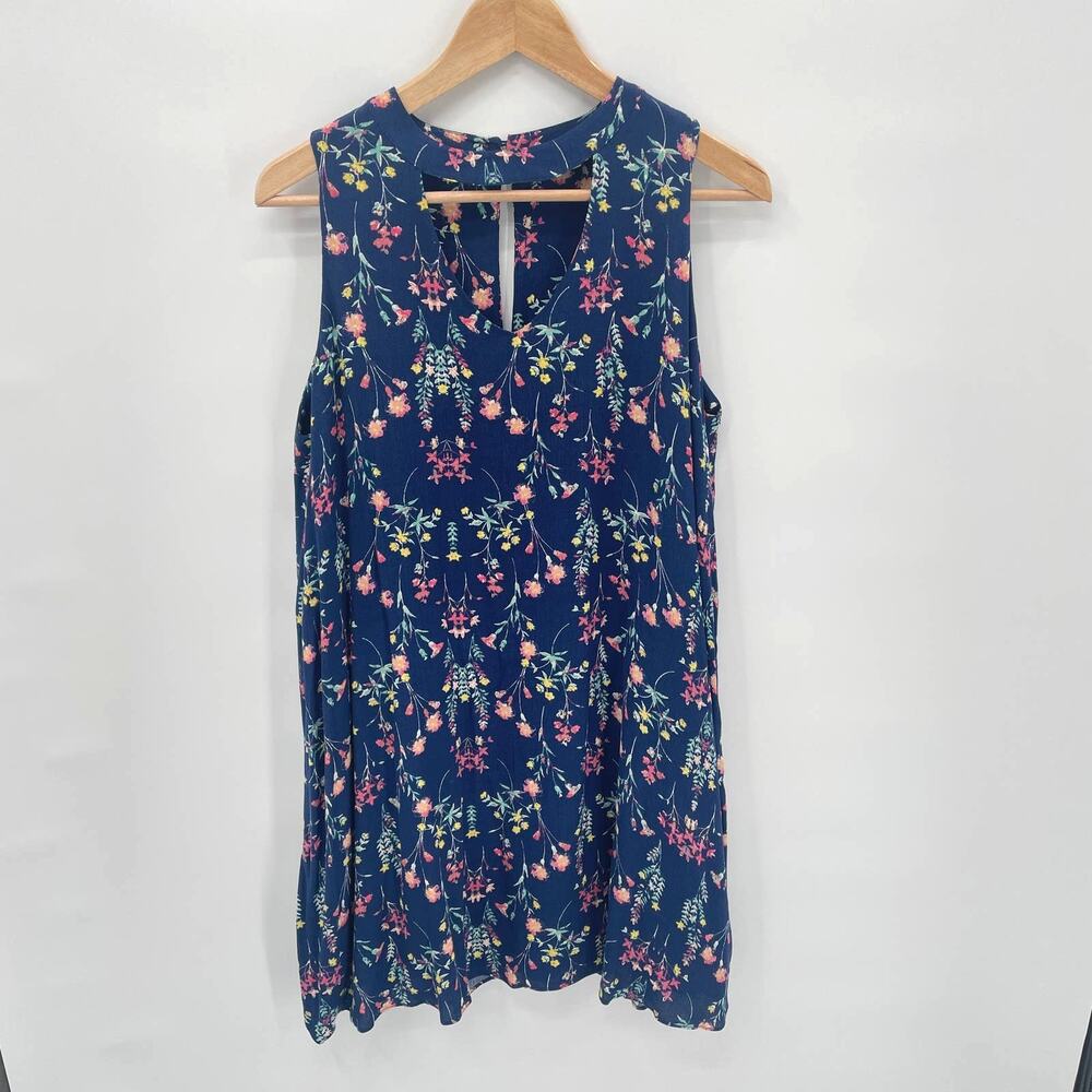 Stitch Fix Q&A Blue Floral Swing Dress // M
